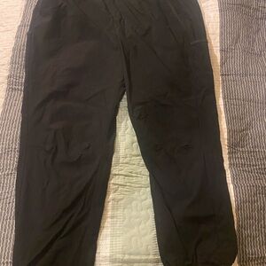 Columbia Women's Cropped Black Pants